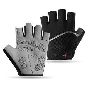 Gants de cyclisme pour sports de plein air fabriqués au Pakistan, prix bas, haute qualité, design personnalisé, respirants, compatibles avec les écrans tactiles - Product Image 2