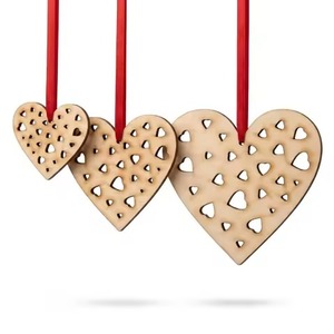 Adorno Navideño de Metal con Forma de Corazón Colgante de Lujo, Decoración para Árbol de Navidad para Celebraciones Festivas - Product Image 2