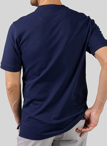 เสื้อโปโลผู้ชายสีเขียวล้วน แขนสั้น ผ้าถัก ทรงปกติ ดีไซน์กระดุม - Product Image 5