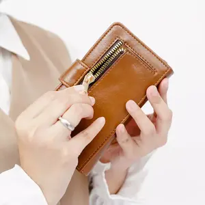 กระเป๋าใส่บัตรเครดิตกันขโมยแฟชั่น ขายส่ง กระเป๋าใส่บัตรธุรกิจแบบพกพา กระเป๋าพู่ห้อยเรียบง่าย กระเป๋าใส่เหรียญซิปคู่ PU - Product Image 3