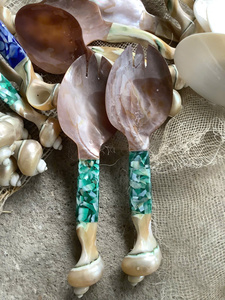 ช้อนเปลือกหอยธรรมชาติทำมือ ของตกแต่งโต๊ะอาหารจากเปลือกหอยทะเล สำหรับขายส่ง - Product Image 4