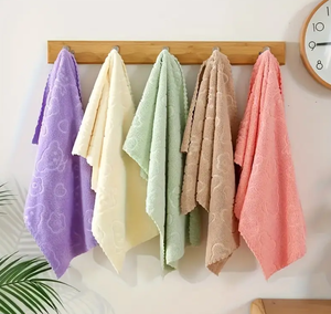 Best-seller - Serviette en microfibre - Serviette de lavage auto - Serviette pour le visage - Exportation de serviettes vers les marchés américain, européen et britannique - Product Image 5