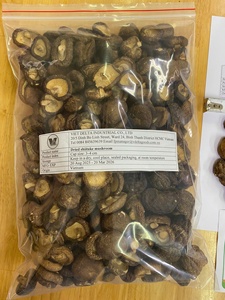 BEST SELLER Vietnam Direct Manufacturer Whole Dried Black Shiitake Mushroom No Additives 10kg Net Weight Packing Available - Product Image 2