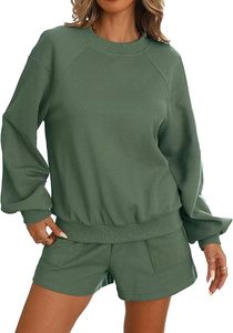 Ensemble 2 pièces hiver 2026 personnalisé avec logo, sweat-shirt et short amples à manches longues pour femme, en polaire écologique et respirant - Product Image 3