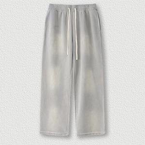 Pantalon de survêtement rose évasé pour hommes, de haute qualité, avec bandes latérales blanches imprimées sur mesure et écussons étoiles noires audacieuses, vente en gros - Product Image 5