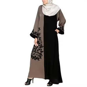 Abaya élégante et modeste pour femmes, en mousseline de soie, brodée, 100% soie, tenue de cérémonie pour les détaillants de luxe et les marchés internationaux - Product Image 3