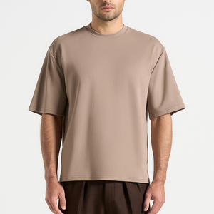 Camiseta Casual de Manga Corta para Hombre, Cuello Redondo, Color Sólido, Tejido de Punto, Corte Regular, Estilo Liso Teñido - Product Image 3