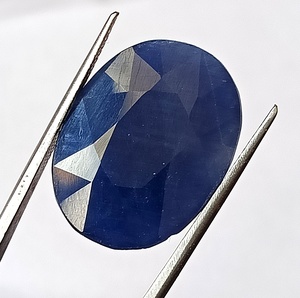 Saphir bleu naturel de 23,75 carats provenant de Birmanie, taille ovale facettée, non chauffé, pierre précieuse non montée - Product Image 5