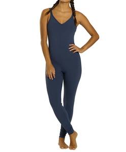 ชุดบอดี้สูทออกกำลังกายแฟชั่นขายส่งยอดนิยมสำหรับผู้หญิง คอวี แขนกุด สีน้ำเงินเข้ม ผ้าสปอร์ตยืดหยุ่น กระชับรูปร่าง เหมาะสำหรับโยคะ - Product Image 4