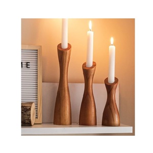 Porte-bougie en bois unique fait main, décoration rustique pour la maison, accent décoratif pour table à manger, salon et décoration festive charmante pour la maison - Product Image 4