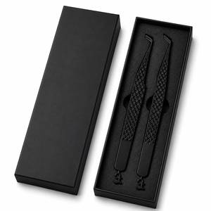 Pinzas de Precisión para Pestañas de Acero Inoxidable con Punta Suave y Agarre Texturizado para una Aplicación Precisa - Product Image 5