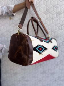 Bolsos de Viaje Grandes de Cuero Genuino con Diseño Único Estilo Vintage Azteca, Bolsos de Lona con Patrón Occidental, Multiusos - Product Image 2