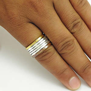 Anillo de Plata de Ley 925 Hecho a Mano con Textura, Hermoso Anillo de Fiesta, Joyería Bohemia de Diseño, Regalo para Esposa a Precio de Oferta - Product Image 2