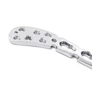 ชุดเครื่องมือผ่าตัดกระดูกไหปลาร้า Superior Clavicle LCP Plate ขนาด 2.7 3.5 มม. ทำจากเหล็กกล้าไร้สนิม สำหรับสัตว์ จำนวน 8 ชิ้น ยี่ห้อ SURGINEXA - Product Image 6