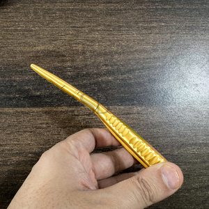 Vente flash - Pince à cheveux en acier inoxydable à bout incurvé de couleur personnalisée avec micro-perles |   Utilisation professionnelle en salon commercial - Product Image 3