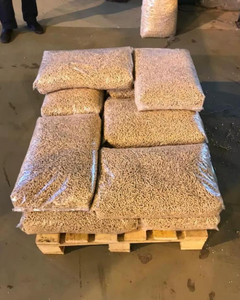 Granulés de bois Premium 6 mm ENPlus certifiés A1 et aux paramètres A1, sacs de 15 kg et personnalisables - Product Image 3