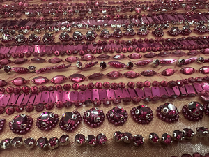 Nouveau design 2026 – Tissu en dentelle rose fuchsia pour mariage, fabriqué à la main, sur mesure, par un fabricant de dentelle - Product Image 2