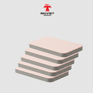 แผ่นผนัง PVC ถ่านไม้ไผ่หนา17มม. หนา0.56ก./cm3สีชมพูผลิตในเวียดนามสำหรับพื้นที่อยู่อาศัยที่หรูหรา - Product Image 5