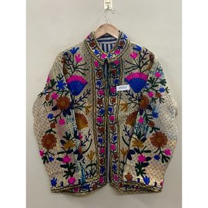 Veste en coton Suzani brodée à la main pour femme, col en V, respirante, motif floral Kantha, pour mariage, hiver, été, cadeau de demoiselle d'honneur - Product Image 1
