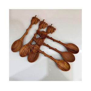Cuillère en bois d'acorn pour Halloween, cuillère en bois d'acorn personnalisée faite à la main, ustensiles en bois sensoriels pour enfants, cuillère de cuisine - Product Image 2