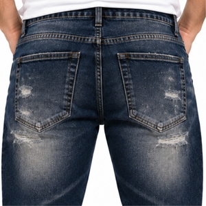 Jeans en denim personnalisés pour hommes, effet usé, coupe classique, style streetwear décontracté, fermeture boutonnée, tissu en coton - Product Image 5