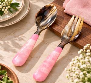 Ensemble de service à salade contemporain en résine avec élégantes cuillères de service, pinces à salade et ustensiles de cuisine haut de gamme – Fournisseur en gros - Product Image 4