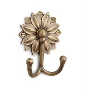 Ganchos metálicos para colgar sombreros en la pared, soporte para abrigos, sombreros y bolsos, organizador para la entrada y el baño. - Product Image 4