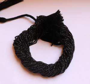 Cuentas facetadas de espinela negra AAA, 10 hebras, 2-2.5 mm, cuentas de espinela negra natural facetadas, 13 pulgadas, para fabricación de joyas - Product Image 1