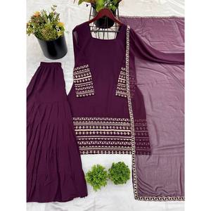 Conjunto de Fiesta para Mujer de Diseñador - Elegante Sharara y Dupatta con Bordado Intenso - Aspecto Elegante de Primera Categoría - Product Image 3