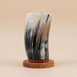 Jarra de Cuerno de Búfalo Natural Hecha a Mano, Vaso Vikingo Pulido para Cerveza Ecológica, Miel o Té, Estilo Elegante - Product Image 2