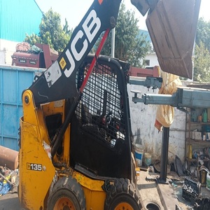 Chargeuse compacte JCB 135 de qualité supérieure à prix de gros, conçue pour les travaux de construction difficiles et une utilisation quotidienne fiable - Product Image 1