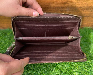 Venta al por mayor mano Tooled cuero mujer Cartera de moda multifunción largo Delgado cuero de vaca Cartera de cuero genuino tarjeta de crédito embrague - Product Image 6