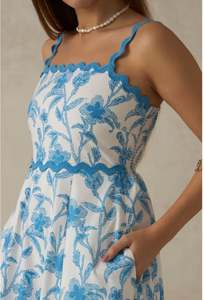 Robe longue trapèze dos nu à col carré et bretelles spaghetti, imprimé coloré, motif floral personnalisé, pour femme, collection designer - Product Image 2