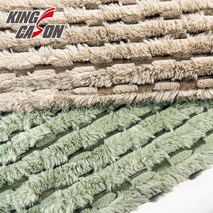 KINGCASON Prix bas <span class=keywords><strong>Tissu</strong></span> textile épais Couleur unie Uni Anti-boulochage Super doux Rayé Jacquard <span class=keywords><strong>Imitation</strong></span> <span class=keywords><strong>fourrure</strong></span> de lapin - Product Image 2