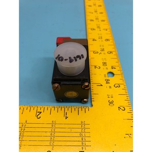 Burkert 0212-A-1/8 FRM BR MAN 85psi 450216H, 176713 - Equipo y Piezas de Semiconductores de Confianza de Marca Global - Product Image 2