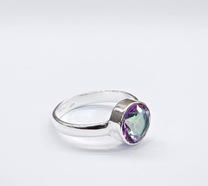 Anillo Minimalista con Topacio Místico de Corte Redondo en Plata de Ley 925, Joyería Simple Unisex para Uso Diario - Product Image 4
