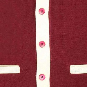 Logotipos personalizados en suéteres de cuello en V de alta calidad para hermandades/fraternidades/escuelas/colegios/universidades, logotipos tejidos en cárdigan. - Product Image 5