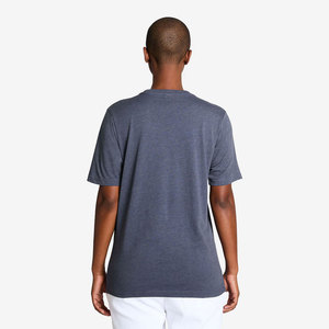T-shirt en coton noir pour femme, col rond, coupe classique, style minimaliste, manches courtes, couleur unie, jersey toutes saisons - Product Image 5