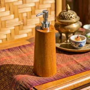 Distributeur de savon rond en bois fait main, design tendance et très vendu, facile à nettoyer, accessoire de salle de bain par UO INDIA - Product Image 5