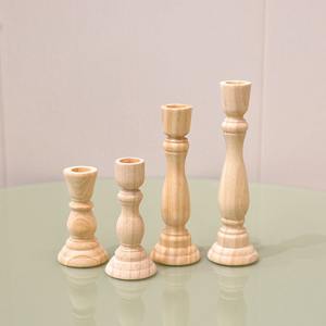 Porte-bougie en bois artisanal, minimaliste, moderne, rustique, pièce de décoration pour la maison - Product Image 2