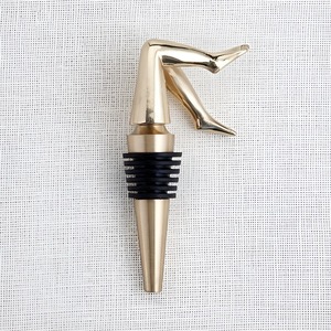 Clé de Sommelier en Acier Inoxydable Finement Gravée, Bouchon de Bouteille de Vin Personnalisé avec Tire-Bouchon, Coupe-Capsule et Ouvre-Bouteille - Durable - Product Image 1
