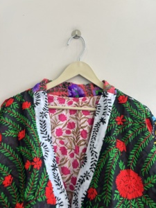 Chaqueta Tradicional Étnica Phulkari Hecha a Mano para Mujer, Chaqueta Vintage de Algodón Bordada a Mano para Mujer - Product Image 6