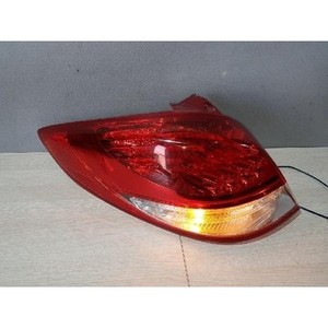 Feu arrière gauche Veloster, ensemble de feux combinés, d'occasion, OEM 924012V110 - Product Image 3