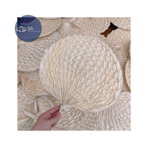 [MEJOR VENDIDO] |   Abanico de mano de hoja de palma tejida, suministro al por mayor |   Ventilador portátil de mano para recuerdo de boda, decoración de eventos y fiestas, Vietnam - Product Image 2