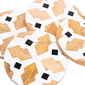 Dessous de verre élégants en résine kaki Forme ronde de style géode avec paillettes pour verres classiques pour la maison et l'hôtel Design fantaisie - Product Image 2