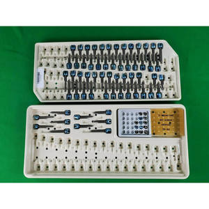 เครื่องมือผ่าตัดกระดูกและข้อแบบใช้แรงขับด้วยมือ ได้รับการรับรองมาตรฐาน CE ISO พร้อมกล่องเก็บสกรูแบบหลายแกน ผลิตจากสแตนเลสคุณภาพสูง - Product Image 1