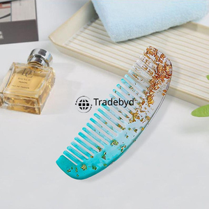 Peine de Resina Duradero Tradebyd, Herramienta Desenredante Hecha a Mano para un Cuero Cabelludo y Cabello Saludables - Product Image 3