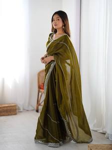 Sari Elegante con Brillo para Ocasiones Especiales, Sari de Diseño con Brillo de Ensueño, Sari de Lujo con Brillo para Celebraciones, Bordado con Lentejuelas y Peiping - Product Image 2