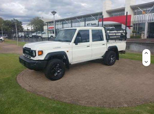 Magnifique Toyota Land Cruiser 79 4.5D V8 LX Double Cabine Diesel Automatique Turbo Gauche R21 Pick-up d'occasion 2024 - Product Image 3