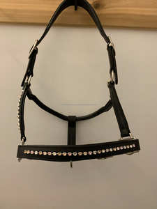 Y & Z Style anglais Premium Horse Bridle Haute qualité en cuir véritable Nylon corde licou prix de vente entier disponible pour l'équitation - Product Image 4